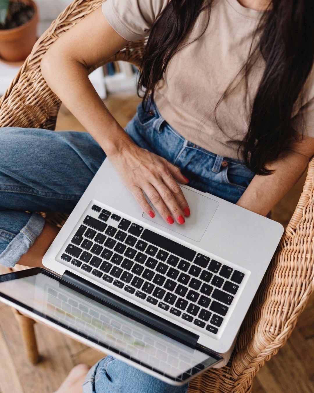 MenoMedic_Specialiseret Online Menopauseklinik_Du Behøver Ikke Klare Det Selv